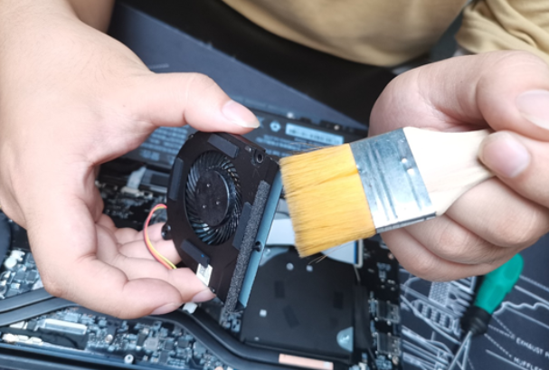 浙江三防筆記本電腦風扇不轉：如何解決風扇不轉的問題