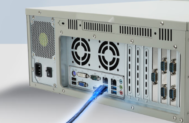 高速數據傳輸與豐富接口.png 高速數據傳輸與豐富接口.png